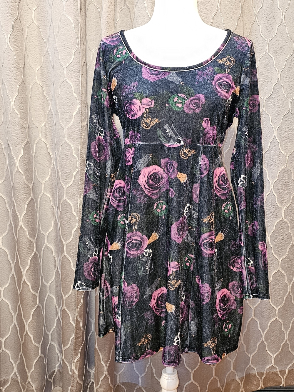 Disney Villains Gothic Floral Long Sleeve Fit & Flare Dress 🥀🖤